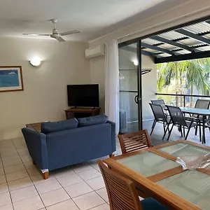 baden-74-rainbow-shores.queenslandhotels.net/